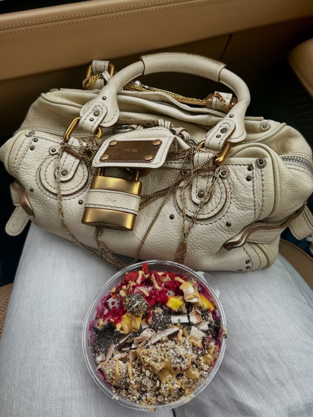 Vintage Chloé Paddington Leather Bag w/ 2 Padlocks, 2 Keys & Authentication card - Picture 2 of 16